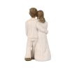 [only for pickup with a prepaid label]Three Members Family Sculpture Creative Family Figurines Resin Loving Family Statue Decor